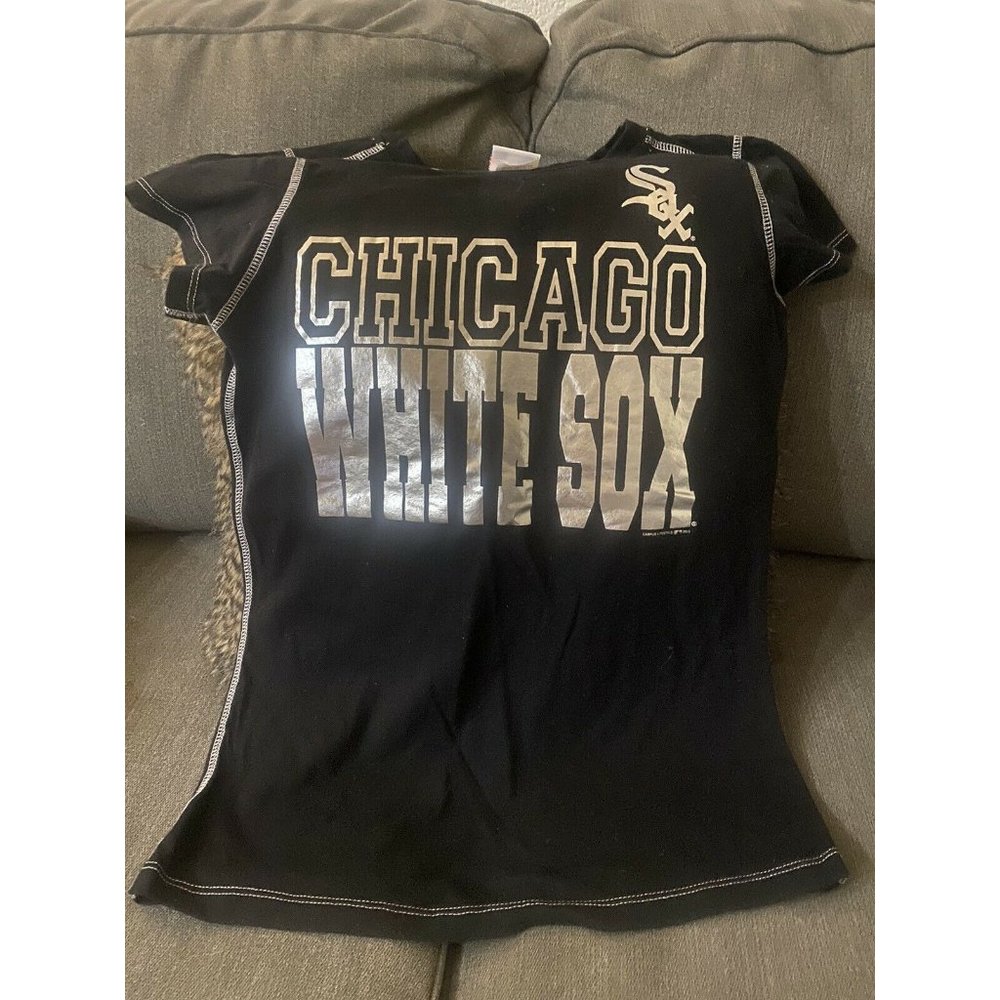 womens chicago white sox tee shirt
